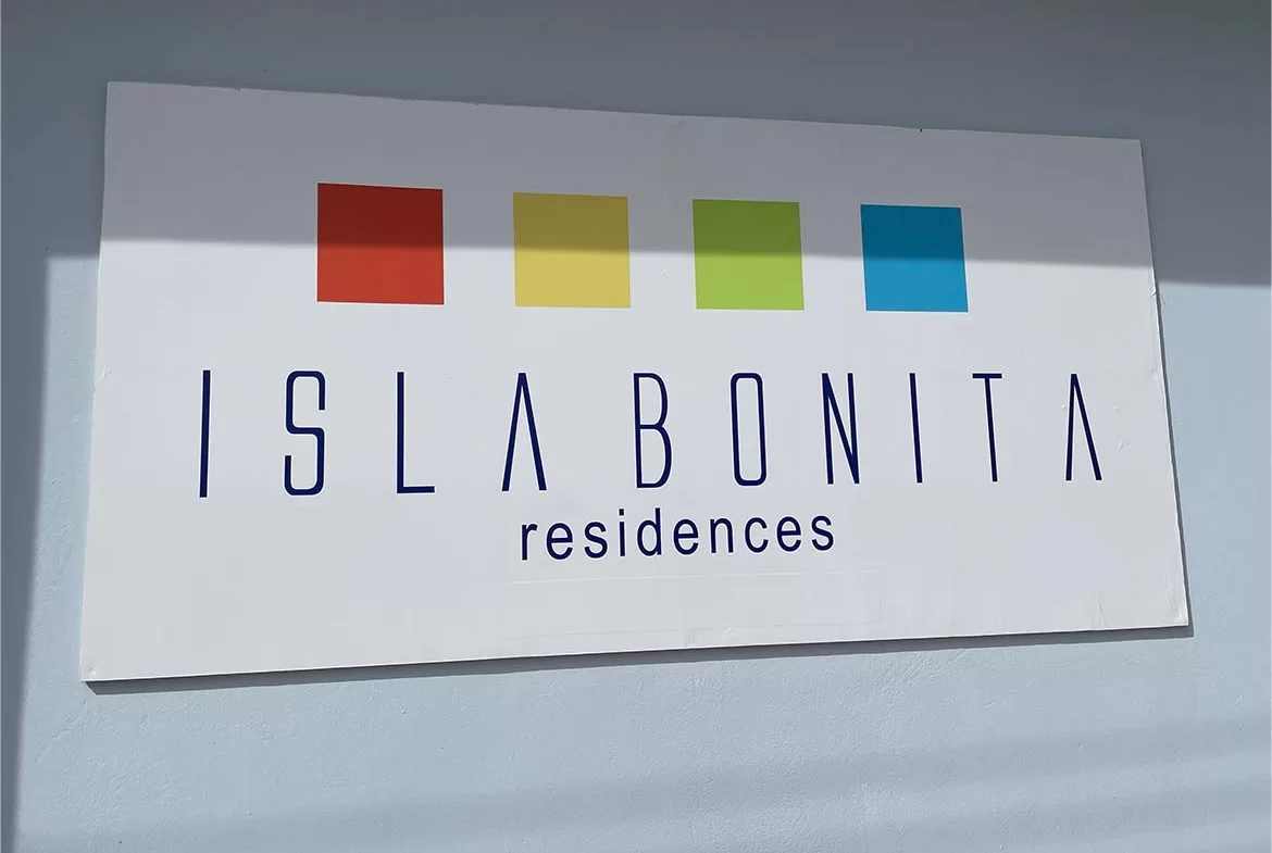 Condo Isla Bonita Property Board