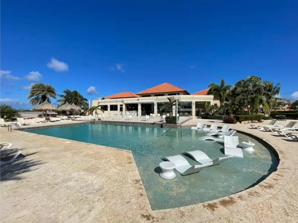 Gold Coast Gem Best Townhouse in Aruba