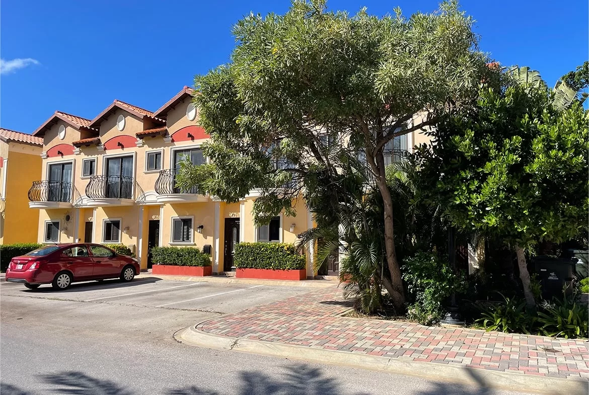 Gold Coast Gem Town House in Aruba