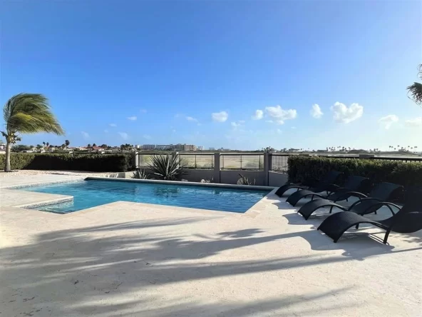 Pool deck with view Rentals in Aruba