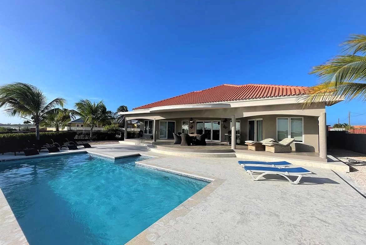 Rentals in Aruba Ocean View Villa