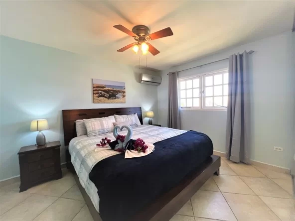 Reantals in aruba Vacation Rentals Palm Beach Rentals Best Rentals Walking to the beach rentals Aruba Happy Rentals Paradise rentals Best deal in paradise